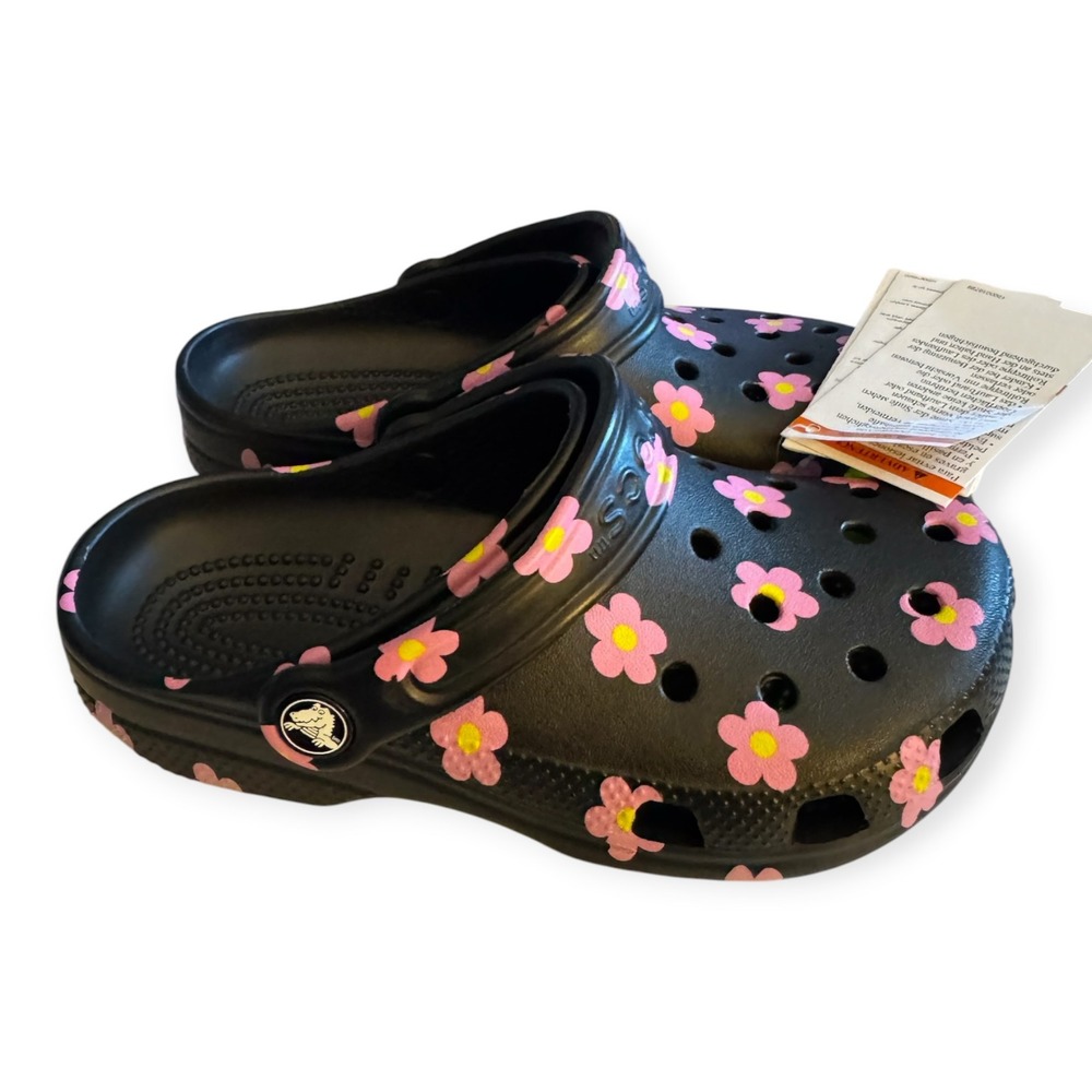 Crocs Classic Flower Clog Black Pink Daisy Floral Kids Size 2 Men 4 Women NEW